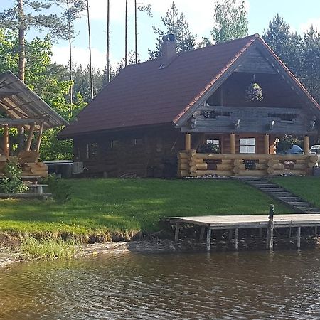Oksa Puhkemaja Pension Võru Buitenkant foto